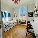 Apartman Prestigious Period - Free H24 Garage And Breakfast *