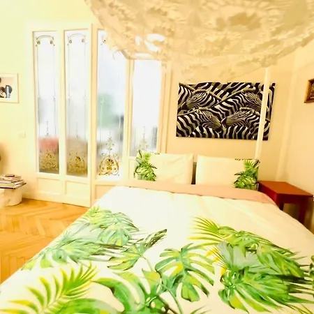شقة Prestigious Period - Free H24 Garage And Breakfast *